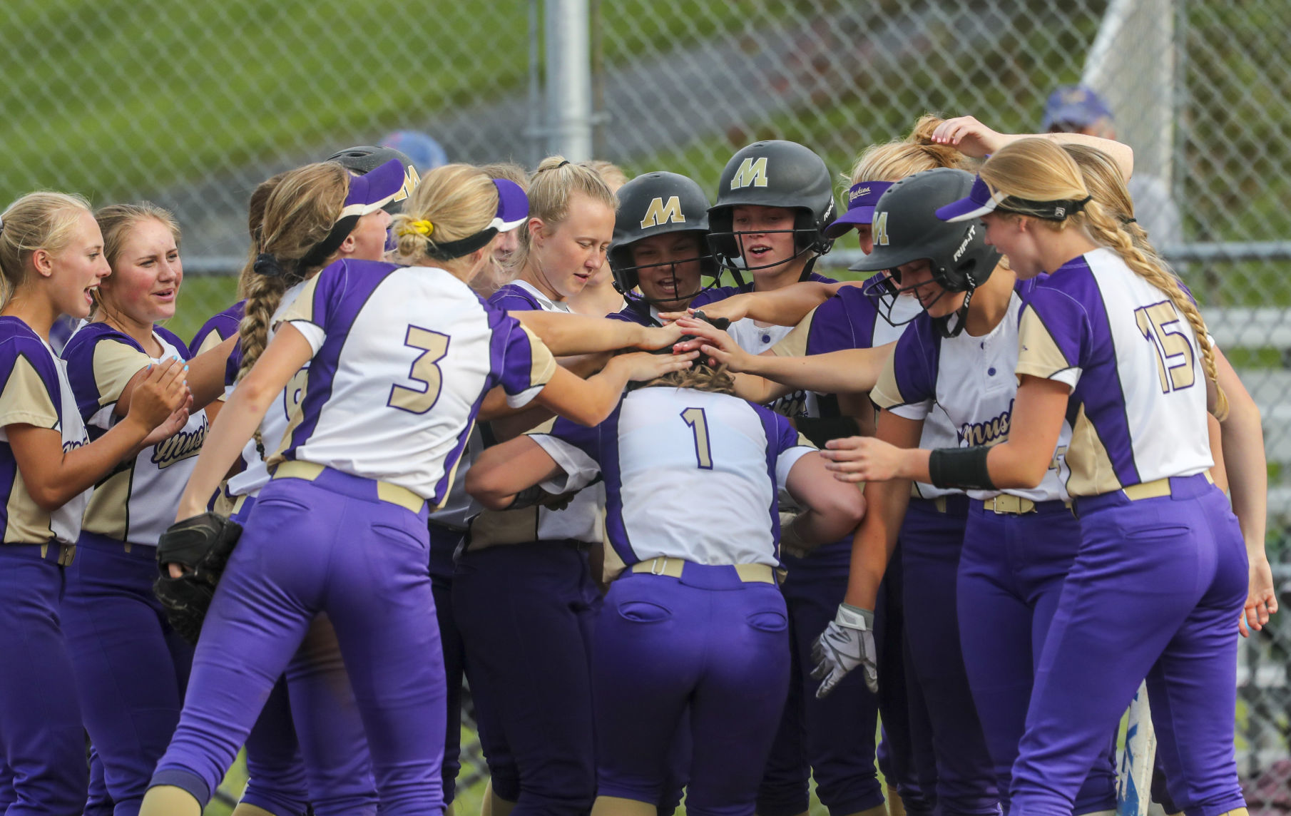061418-qct-mac-softball-019